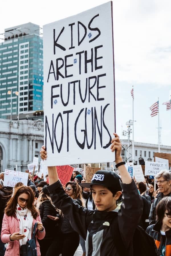 guns