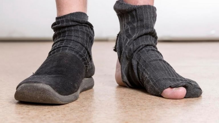 SHOE