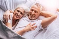 7 Ways for Seniors to Safely Meet in 2020