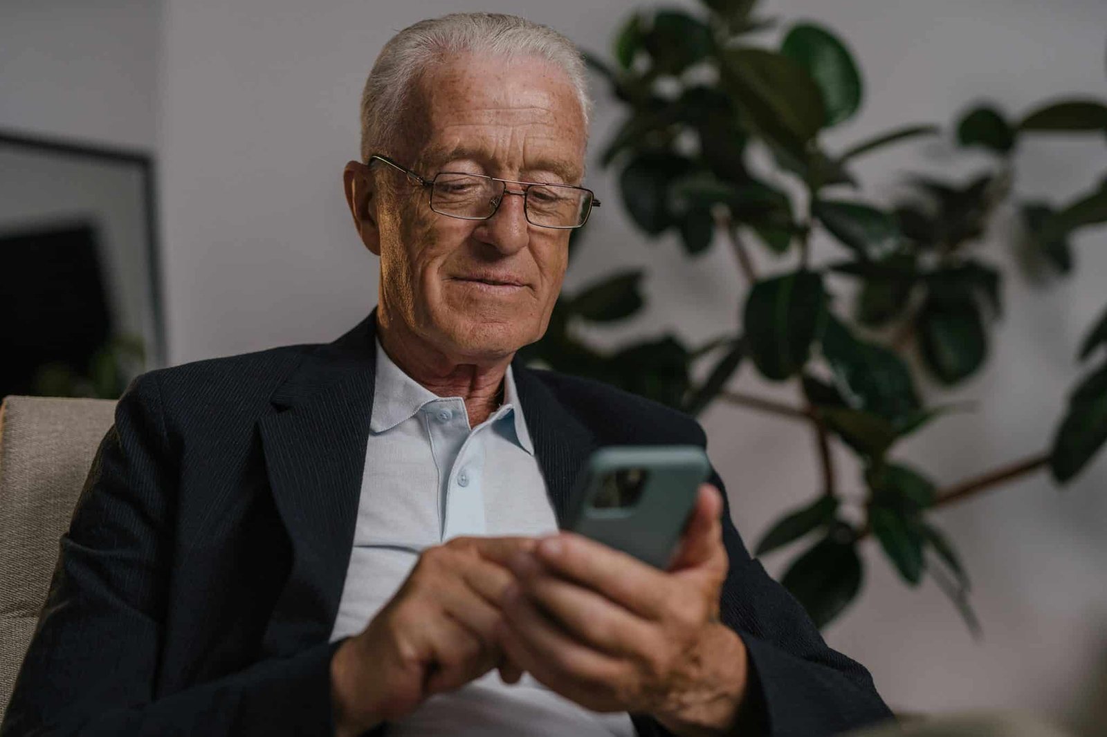 Have you ever thought about how you can get text messages from another phone number?