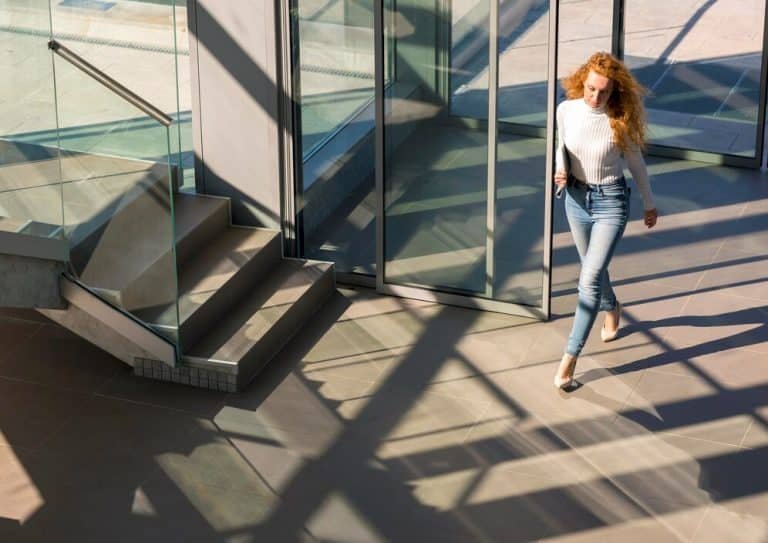 One of the most impactful changes organizations can make is incorporating glass walls into their layouts.