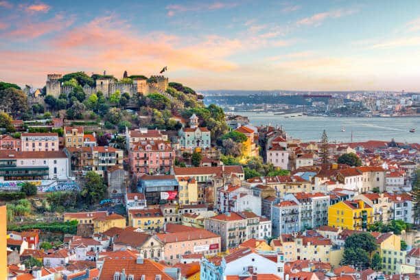 multi-gen travel to Portugal